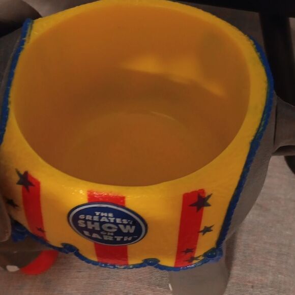 Collector Mugs  - Picture 2 of 5